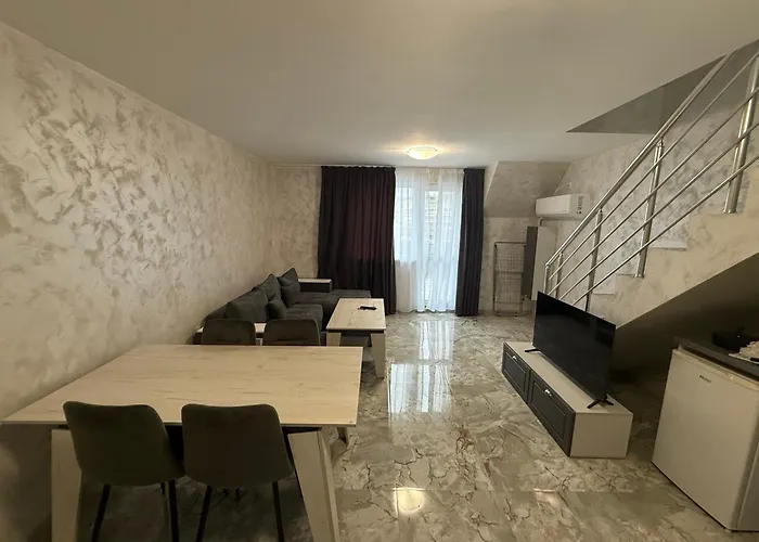 - мезонет с три спални アパート Yambol